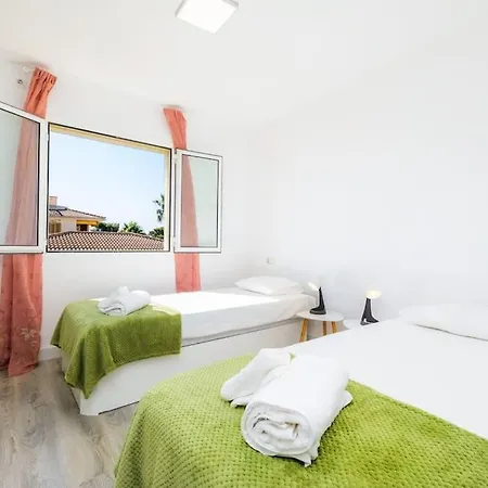 Apartment La Terracita. Apartamento A 450 Metros Del Mar.